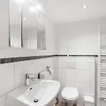 Kuhlmann Apartment *