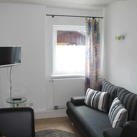 Kuhlmann Apartment *